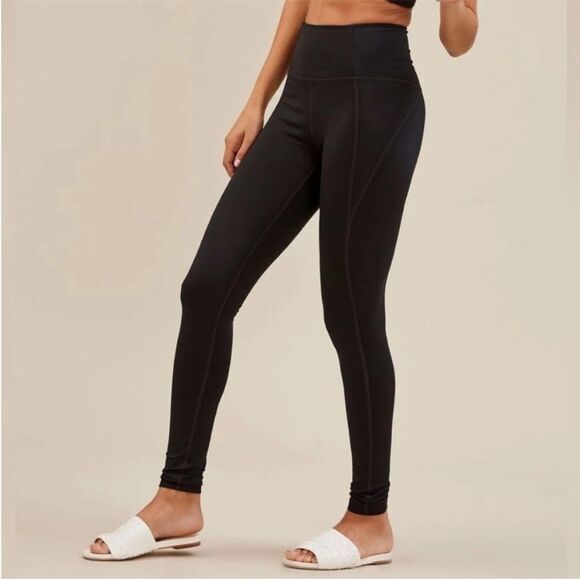 Girlfriend Collective Black Compressive High-Rise Leggings - Picture 2 of 9